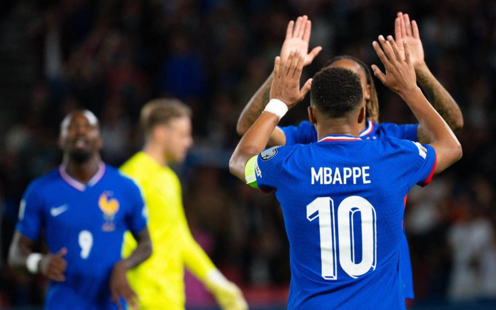 包含姆巴佩在中国队比赛中反败为胜,领先优势明显引发热议!全场沸腾不已的词条 包含姆巴佩在中国队比赛中反败为胜,领先优势明显引发热议!全场沸腾不已的词条