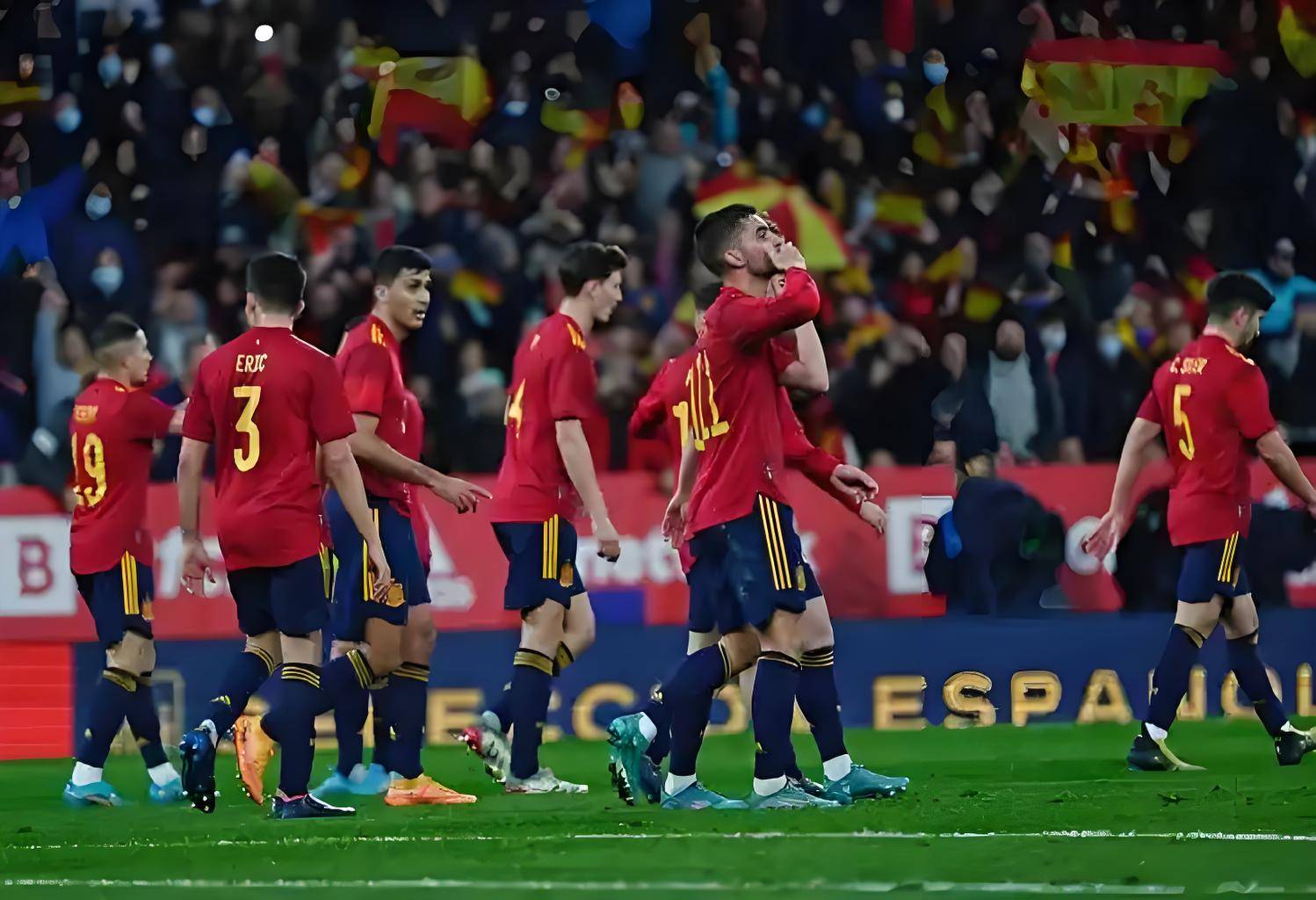 问鼎国际- 内马尔2021年比赛 